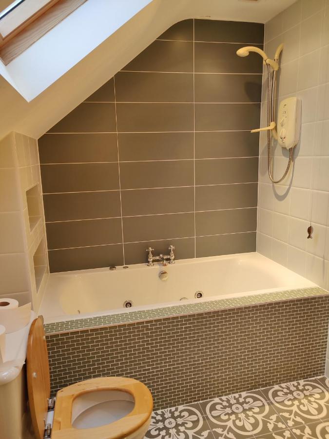 Luxury Skibbereen Town House Exterior photo